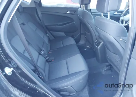 2017 Hyundai Tucson Sport z USA, uszkodzony, nr VIN KM8J3CA29HU596240